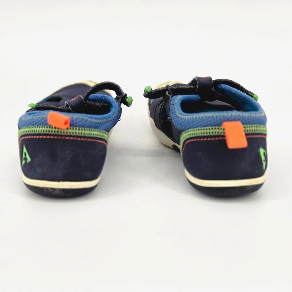 Plae Kids Sam 2.0 Navy Blue Water Friendly Outdoor Sports Sandals Shoes Size 2